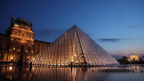 疫情下，國際知名博物館艱難謀“復(fù)出”