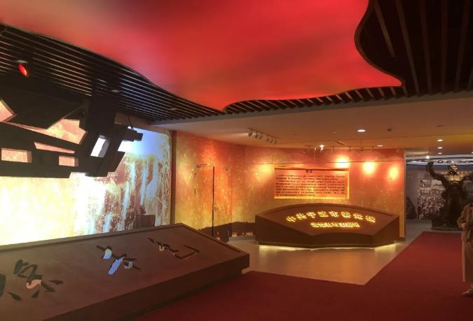 黨建館設計時如何體現(xiàn)它的特色？