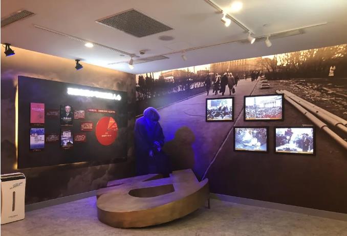 黨建館設計時如何體現(xiàn)它的特色？