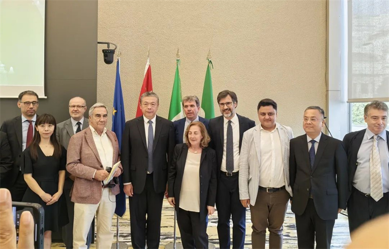 會(huì)務(wù)保障 精誠所至丨中國(西安)-意大利招商懇談會(huì)順利舉行 會(huì)務(wù)保障 精誠所至丨中國(西安)-意大利招商懇談會(huì)順利舉行